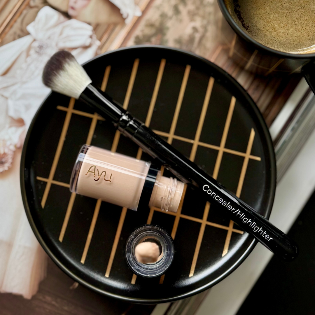 Brighten, Blur, and Boost: Why the Right Concealer Makes All the Difference