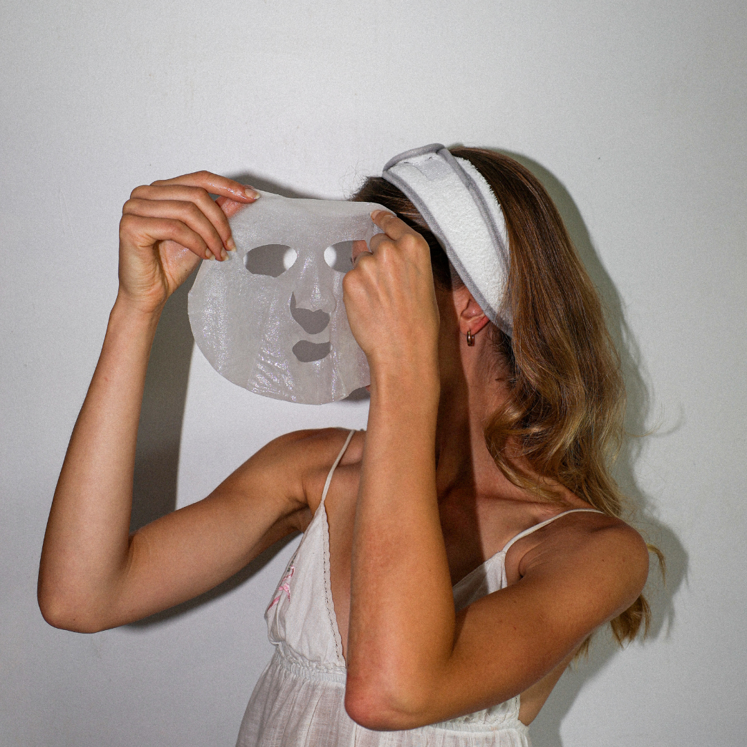 Why Should You Try the New Eau Lumière Face Mask?